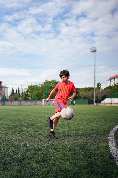 احتكار الأندية الإسبانية والإنجليزية لدور الـ16 في دوري أبطال أوروبا